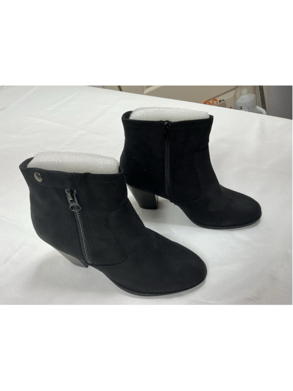 Womans New City Classified Bunty Ankle Bootie Black Size 10